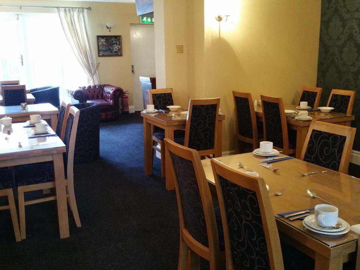 Bed and Breakfast Courtneys Of Gynn Square Blackpool Exterior foto